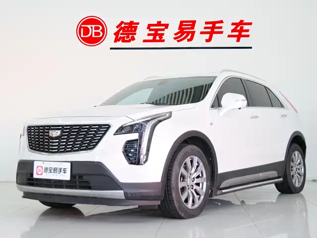 CADILLAC XT4