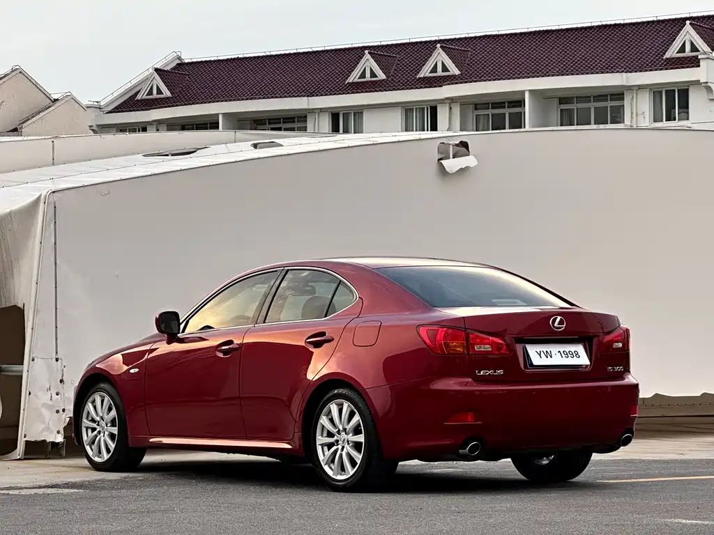 Lexus IS 2007 300