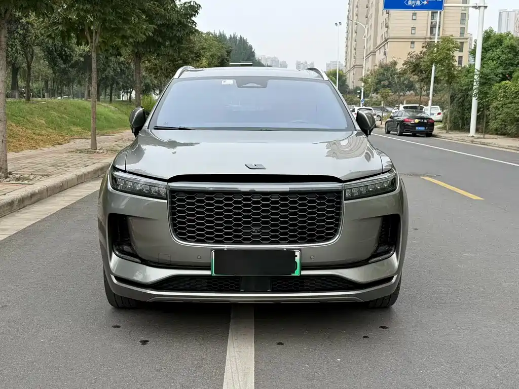 Li Auto Li ONE — миниатюра 2