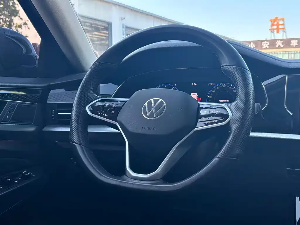 Volkswagen Passat — миниатюра 9