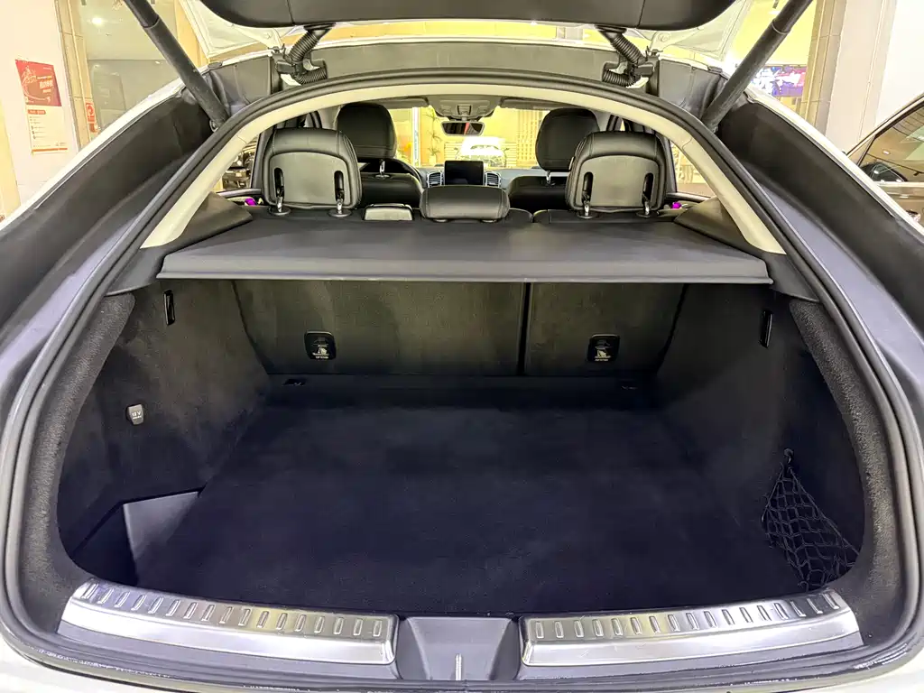 MERCEDES-BENZ GLE COUPE