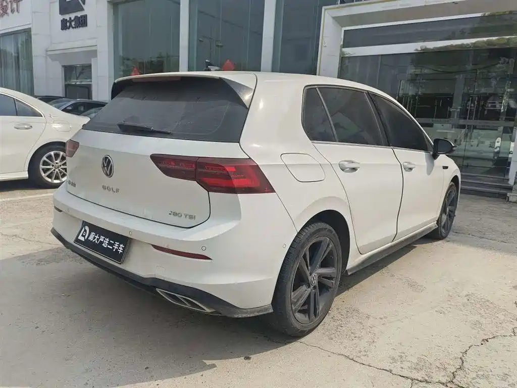 Volkswagen Golf — миниатюра 4