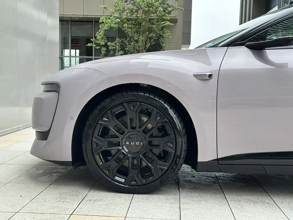 Ауди Ауди. Audi E5 Sportback — миниатюра 20