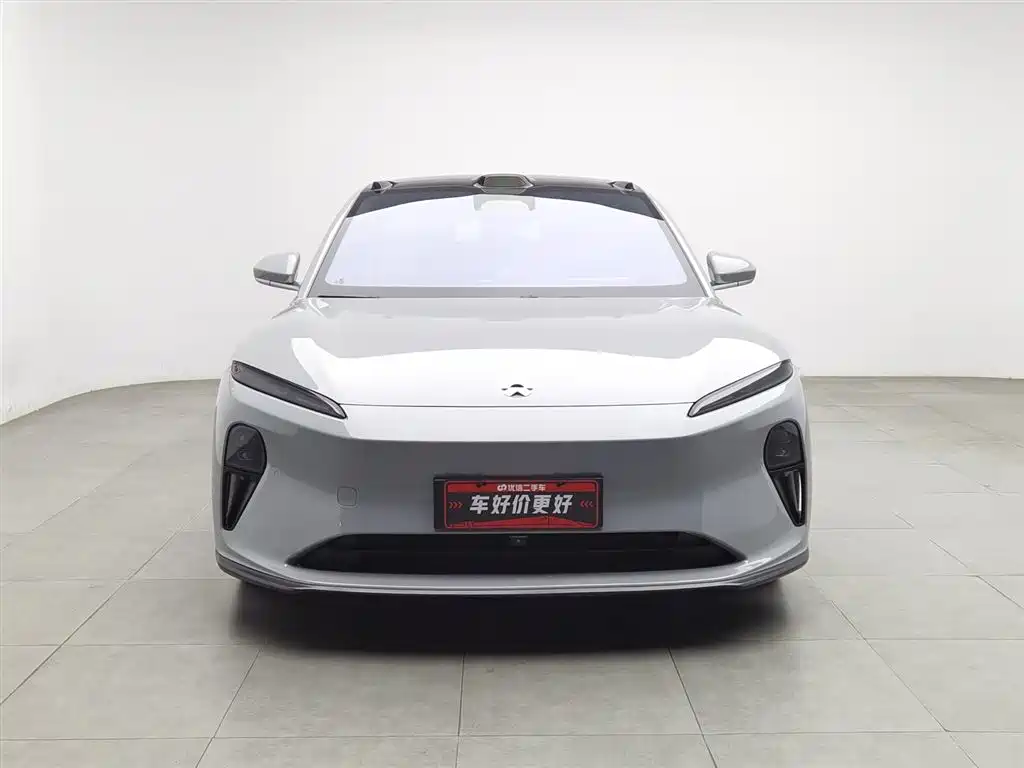 NIO NIO ET5T