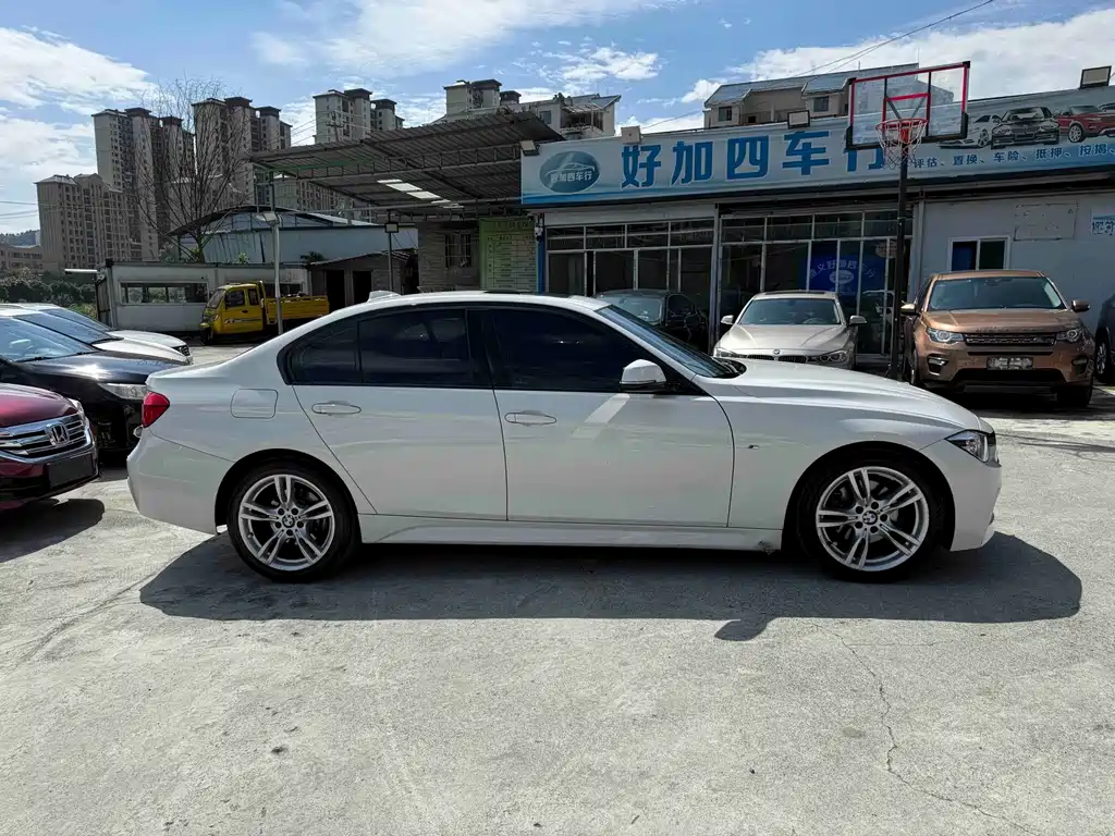 BMW 3 Series — миниатюра 10