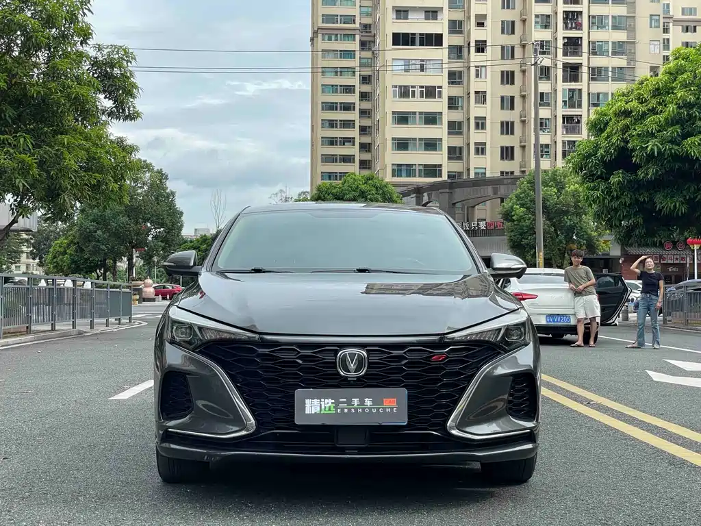 Changan Eado — миниатюра 2