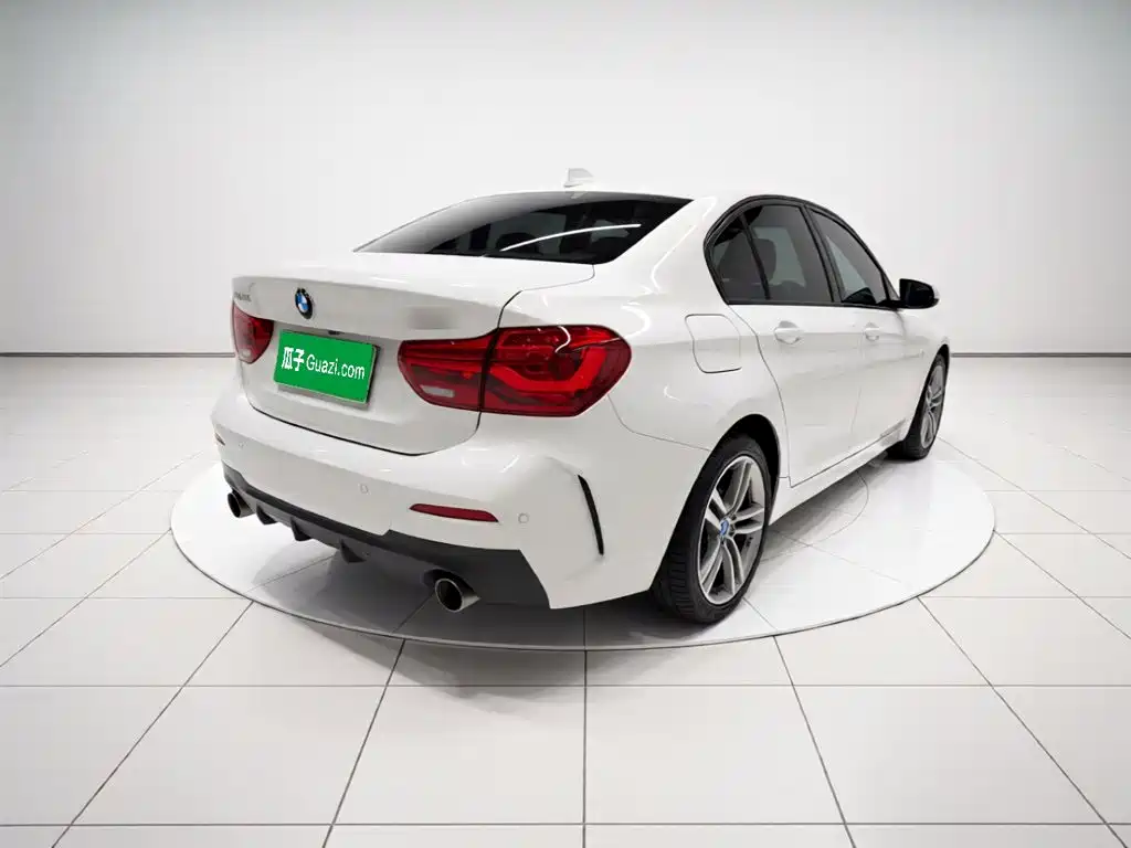 BMW 1 Series — миниатюра 6