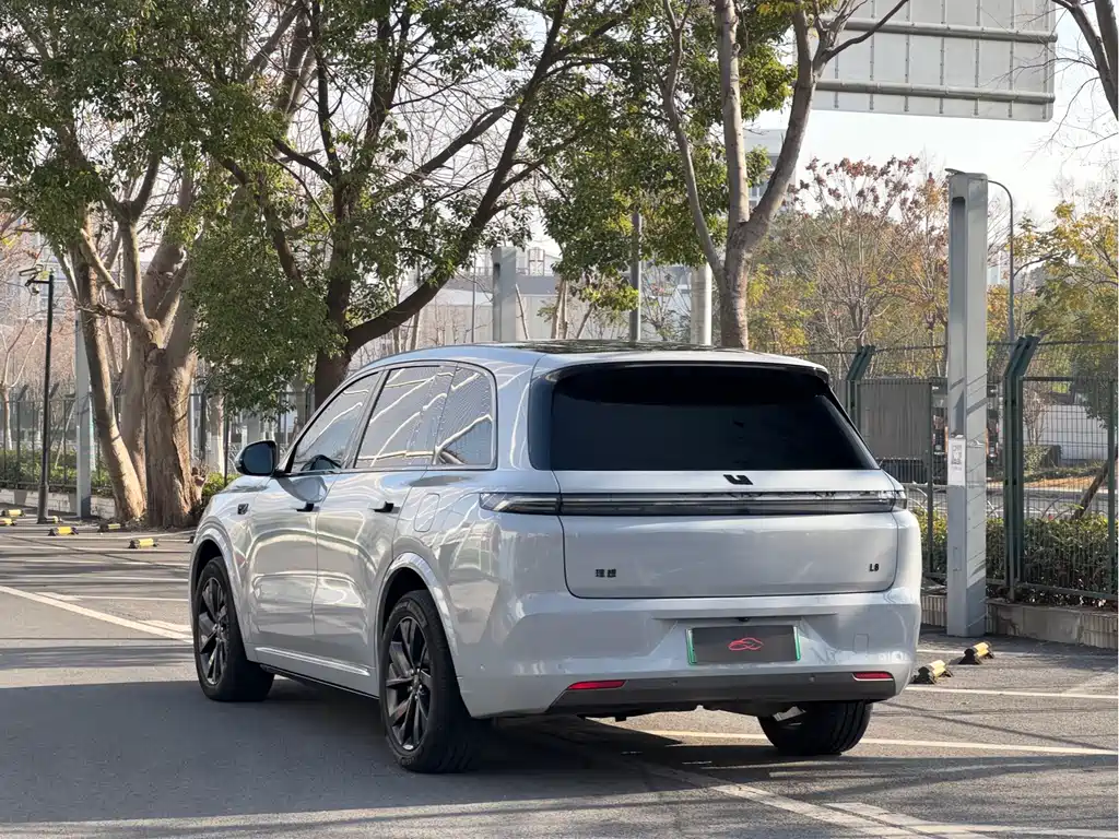 Li Auto IDEAL L8