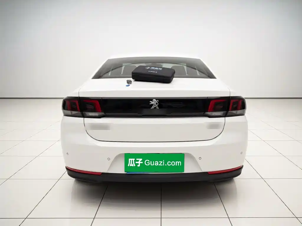 Peugeot 308 — миниатюра 5