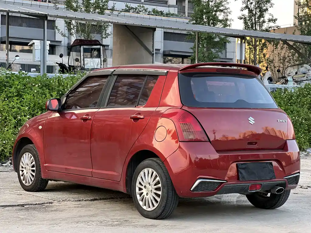 Suzuki Swift — миниатюра 16