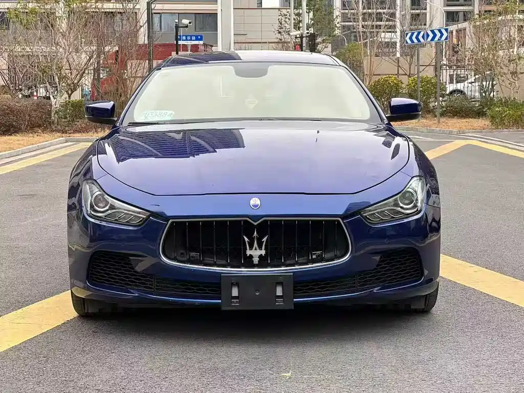 MASERATI GHIBLI