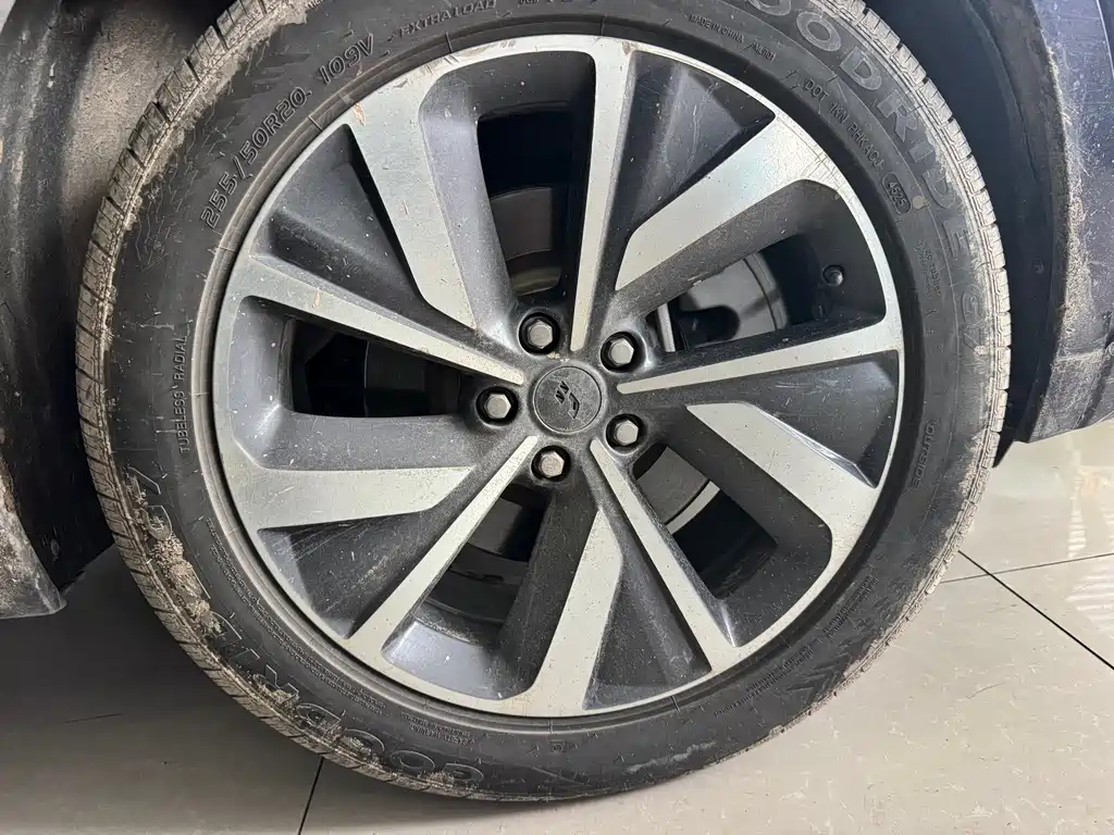 Li Auto Li ONE — миниатюра 5