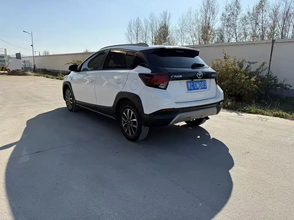 TOYOTA YARIS L ZHIXUAN