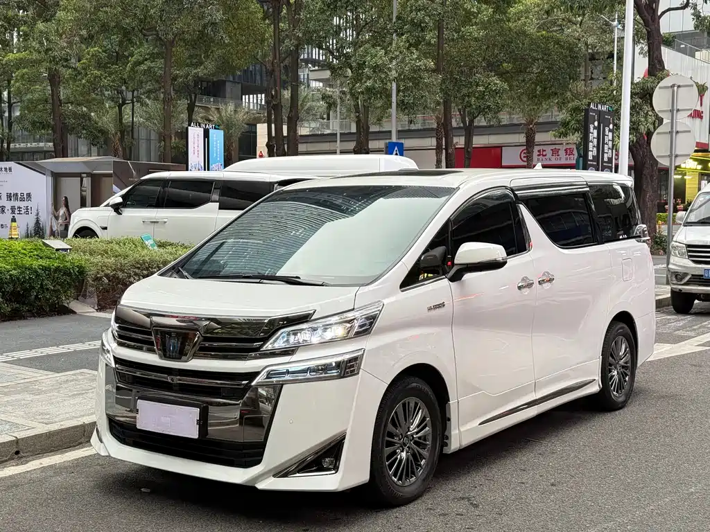 Toyota Vellfire 2022