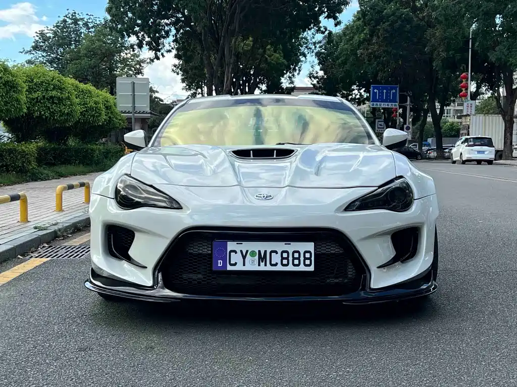 Toyota 86 — миниатюра 2
