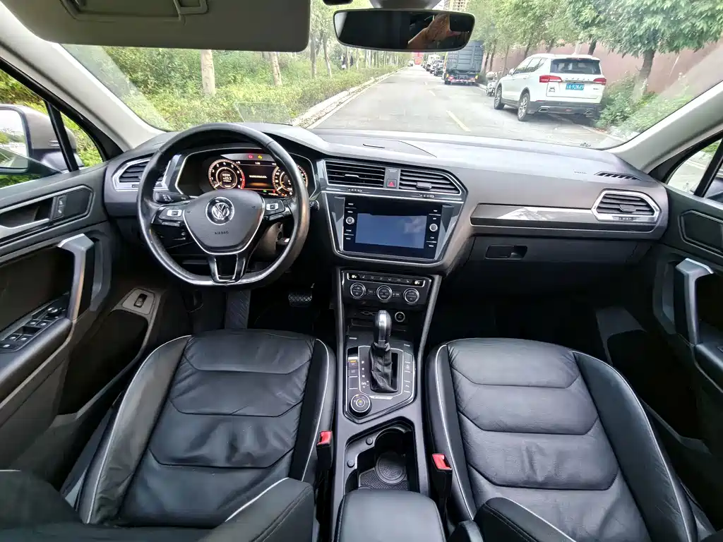 Volkswagen Tiguan — миниатюра 10