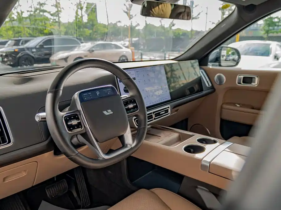 Li Auto Li L8 — миниатюра 18