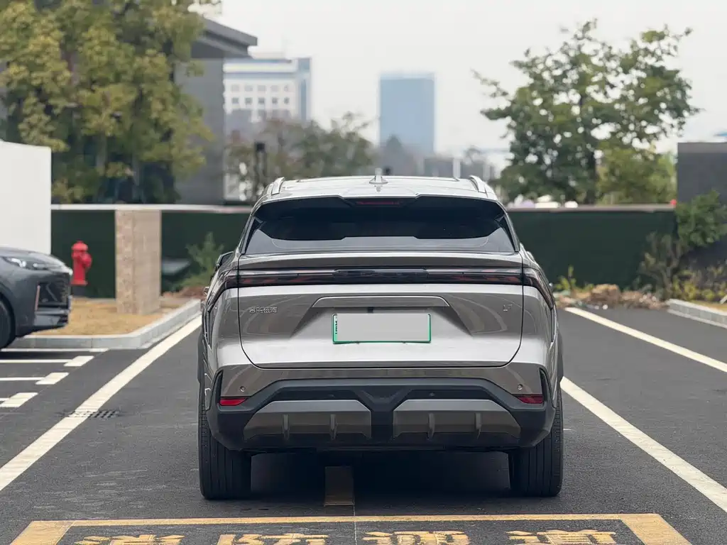 GEELY GALAXY GALAXY L7