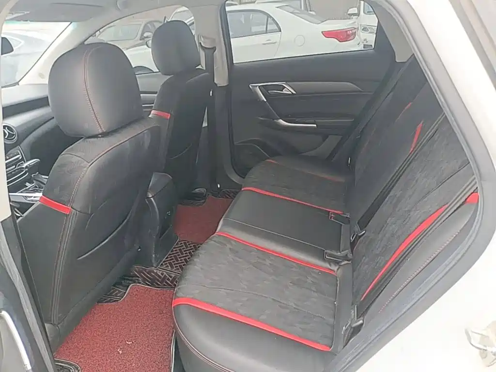 BAIC Senova D50 — миниатюра 17