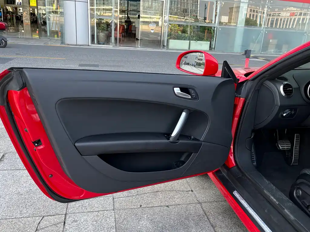 Audi TT — миниатюра 14