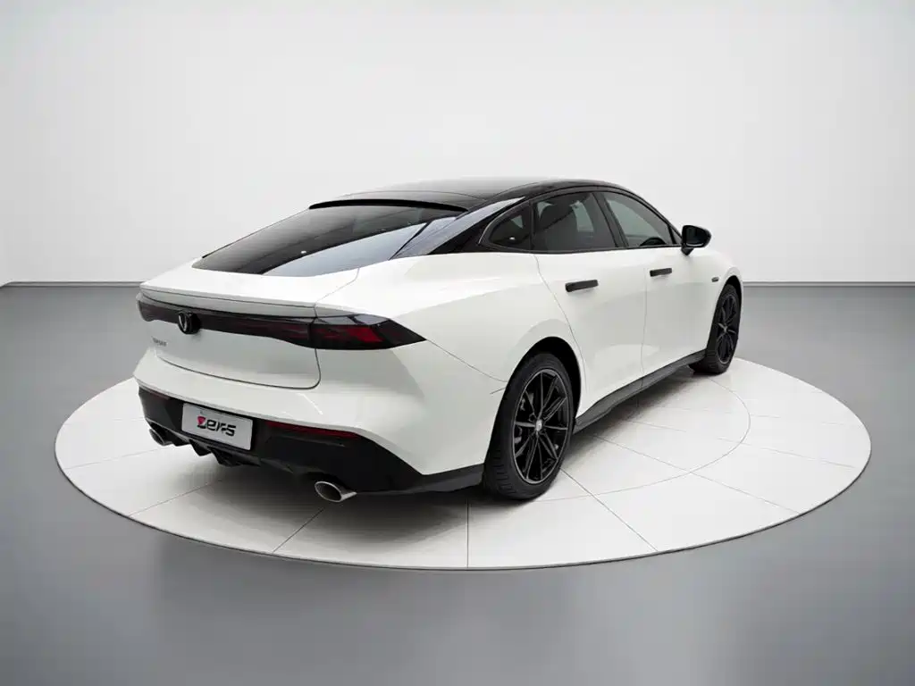 Changan UNI-V — миниатюра 6