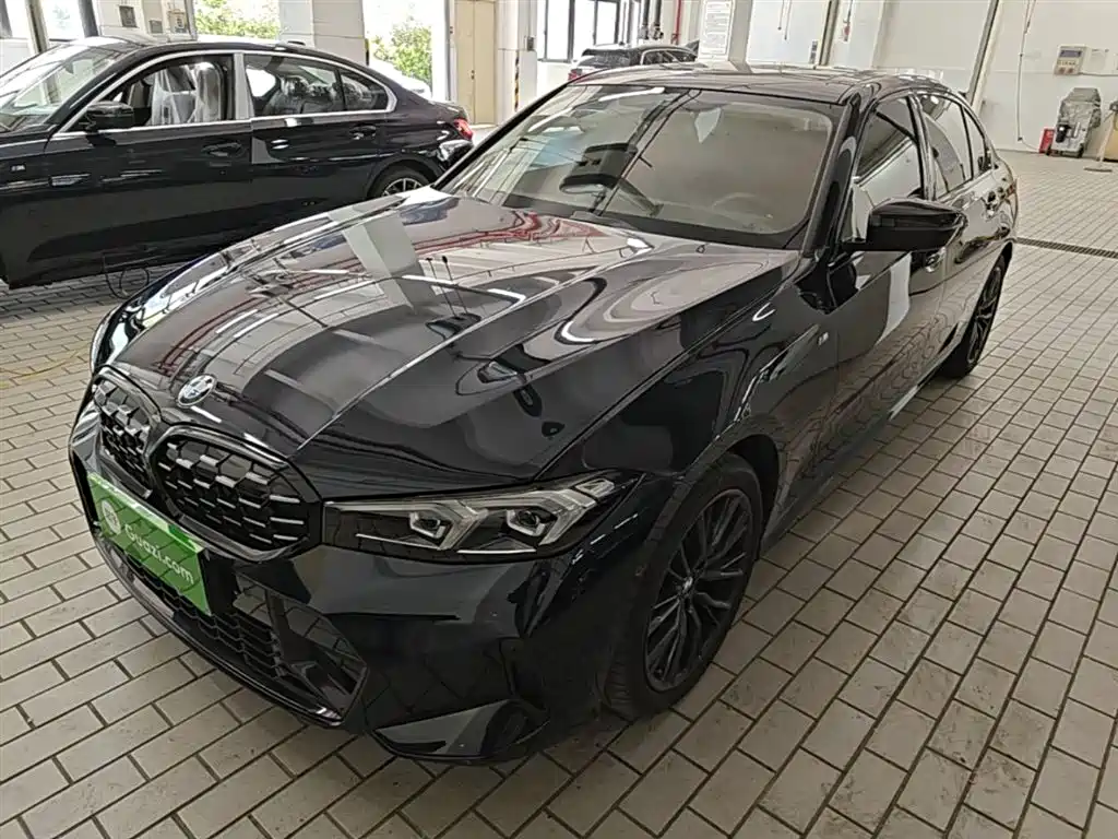 BMW 3 Series 2025