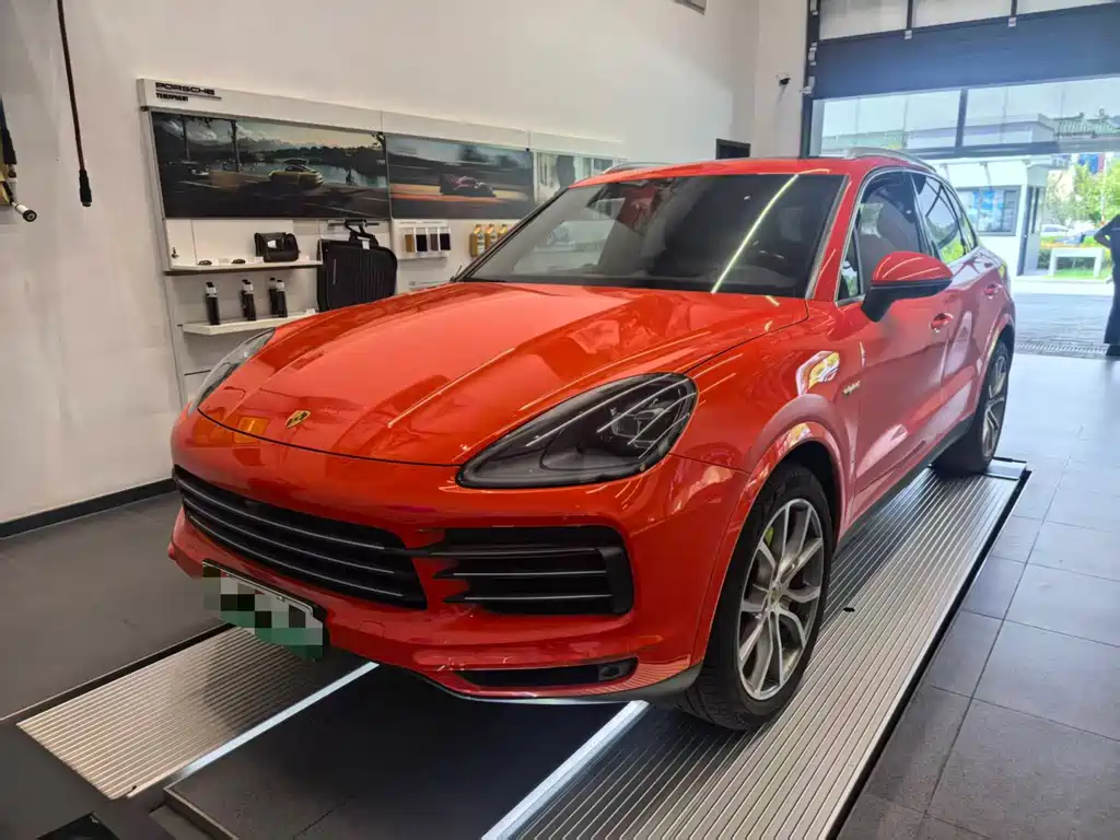 Porsche Cayenne Hybrid