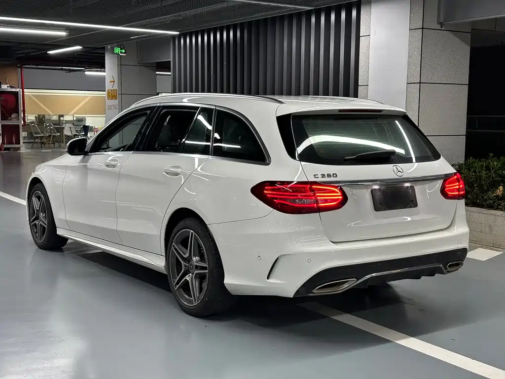 Mercedes-Benz C-Class (Import) — миниатюра 6