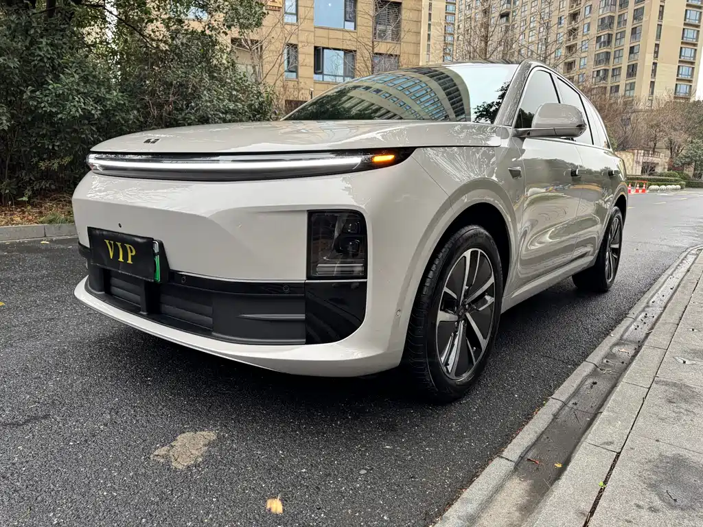 Li Auto IDEAL L6