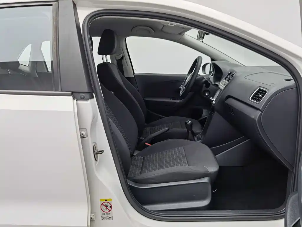 Volkswagen Polo — миниатюра 23