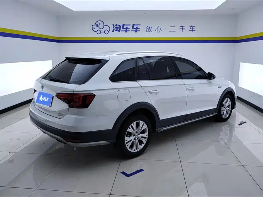 Volkswagen C-Trek 2018 230TSI DSG Comfort
