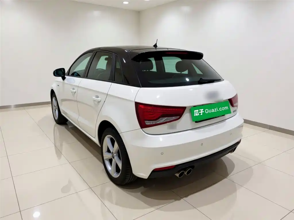 Audi A1 2016 30 TFSI Sportback Design