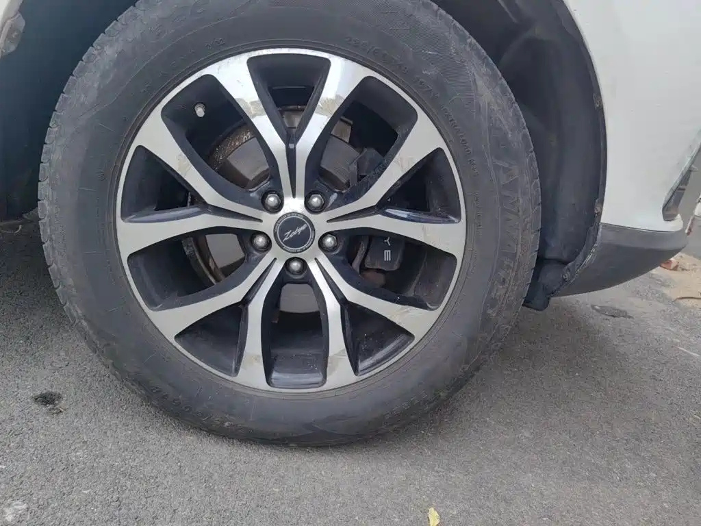 Zotye T600 Coupe — миниатюра 8