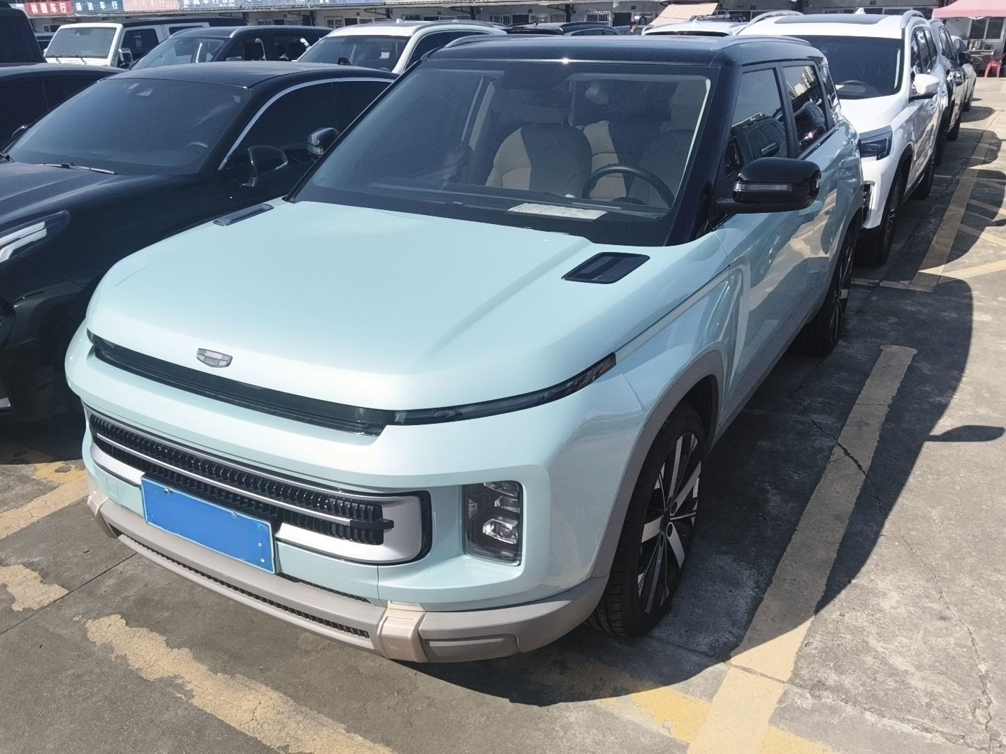 Geely Icon