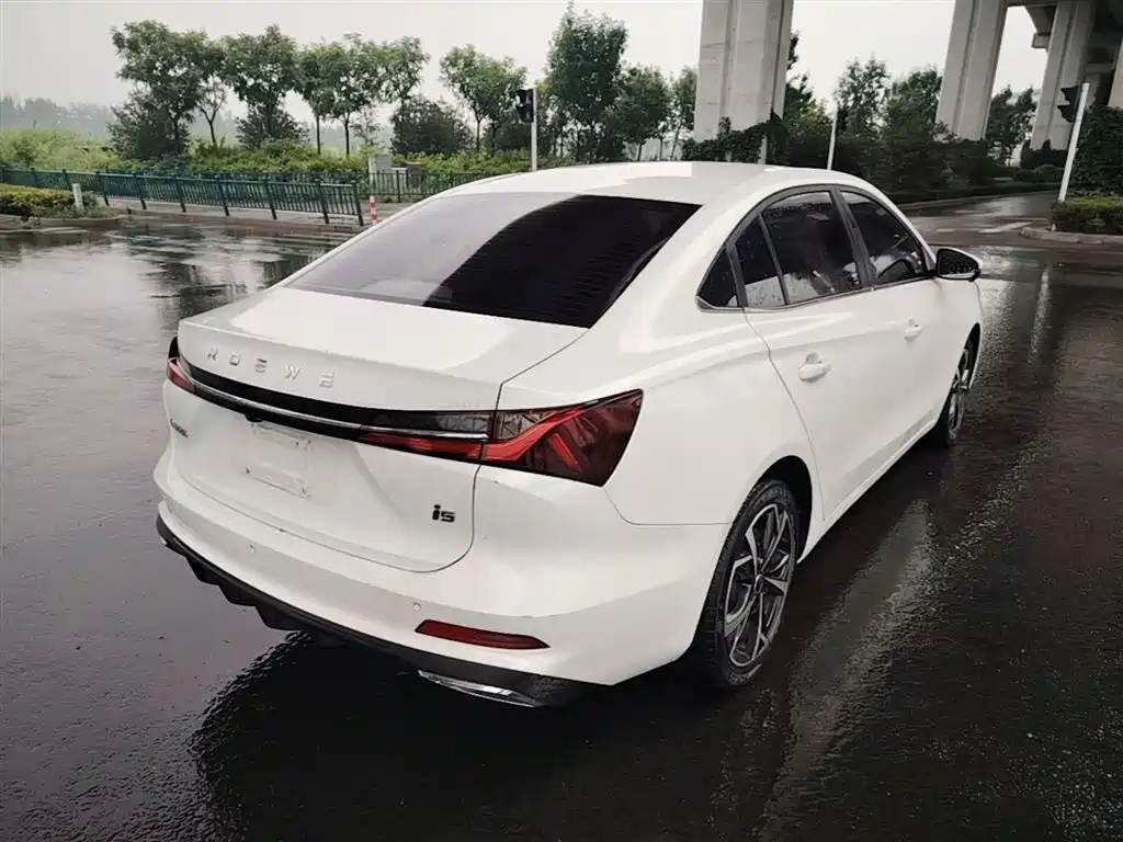 Roewe i5 2023 1.5L CVT Flagship