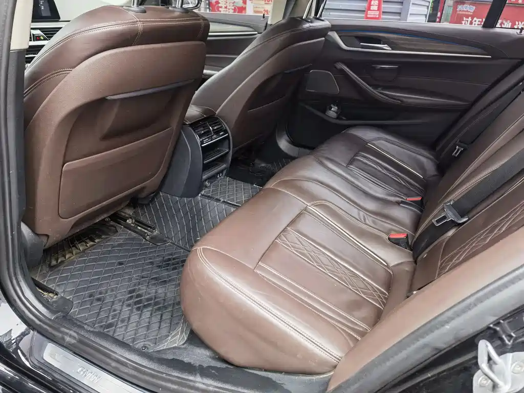 BMW 5 SERIES NEW ENERGY