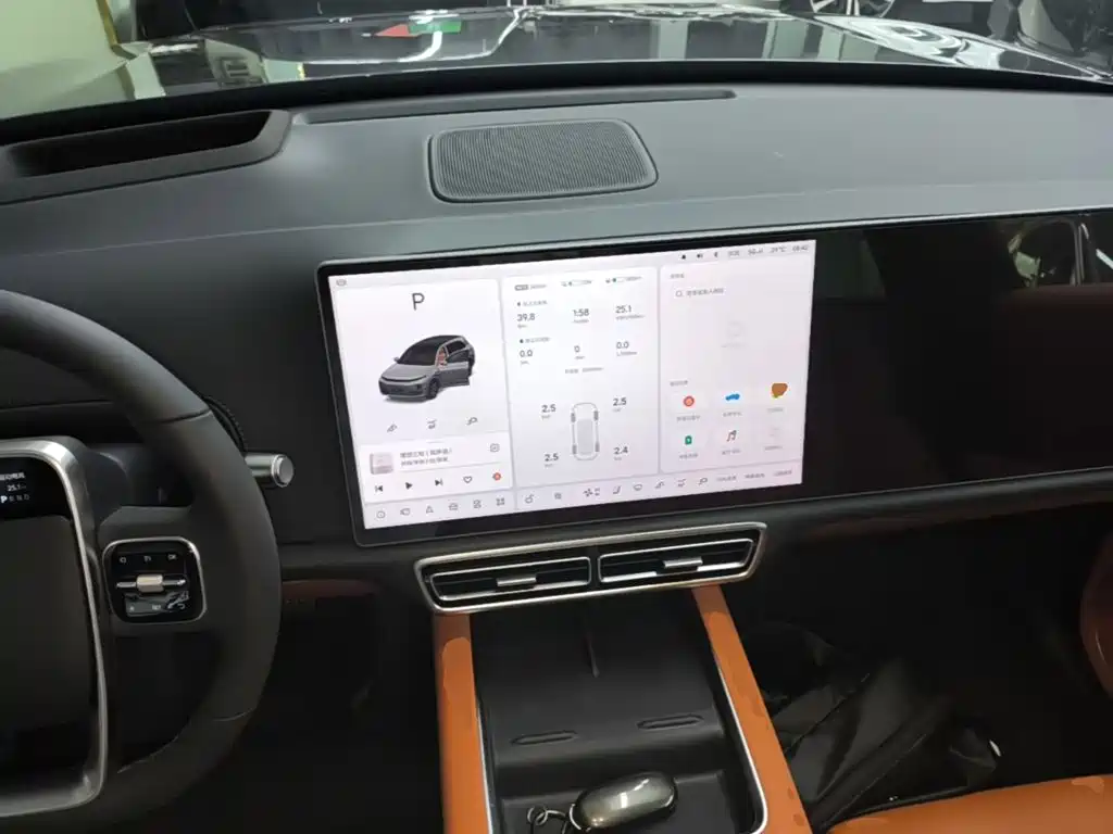 Li Auto Li L7 — миниатюра 10