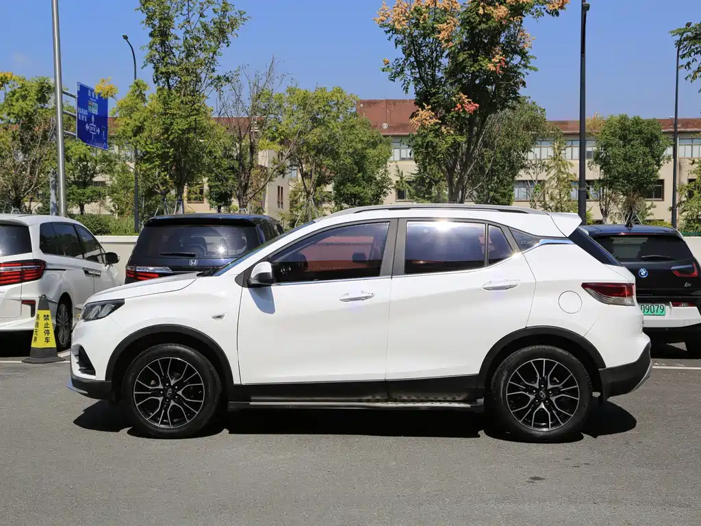 Soueast DX3 — миниатюра 17