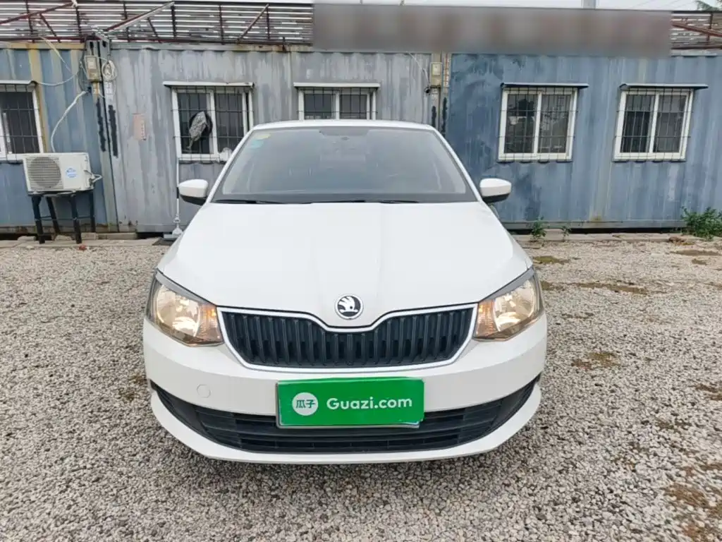Skoda Fabia — миниатюра 3