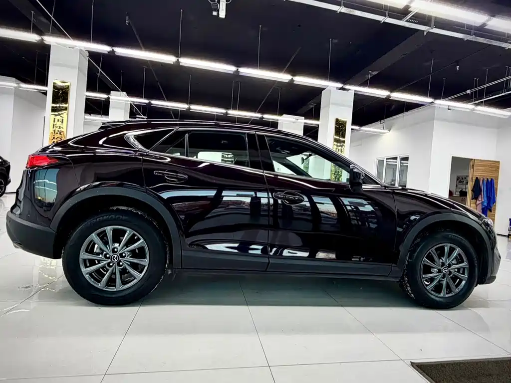MAZDA CX 4