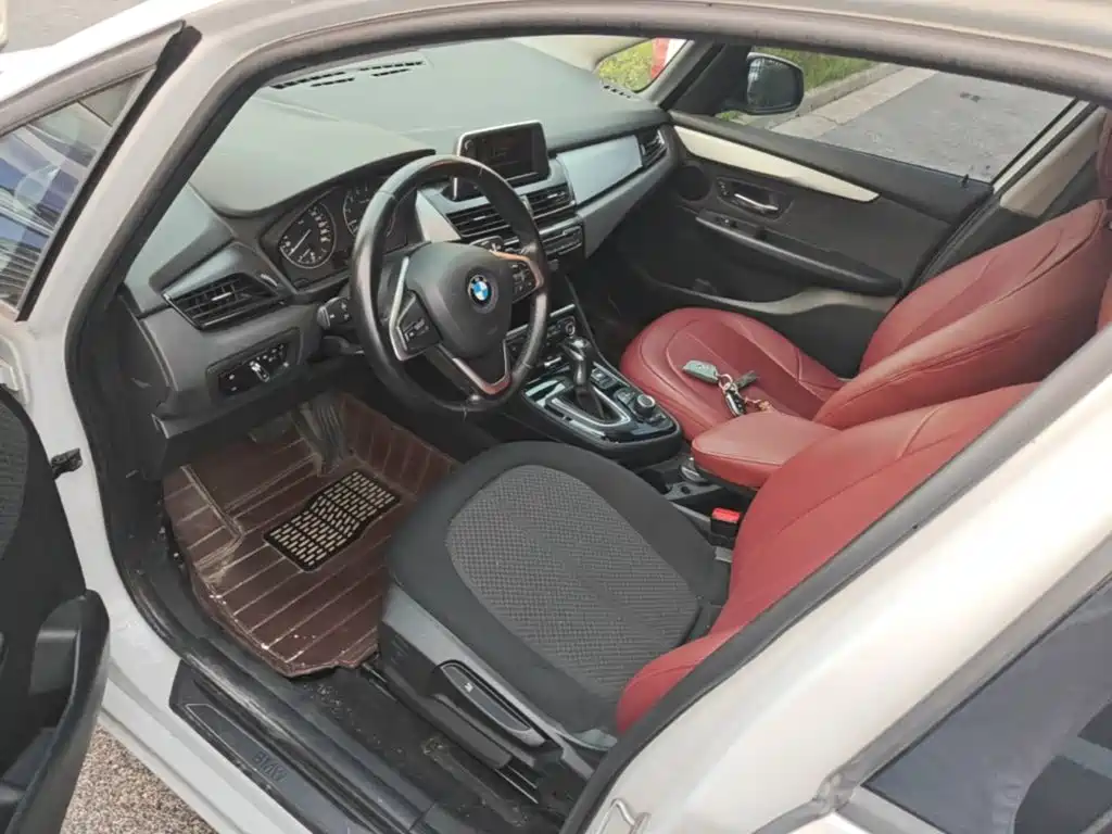 BMW 2 Series Gran Tourer — миниатюра 16