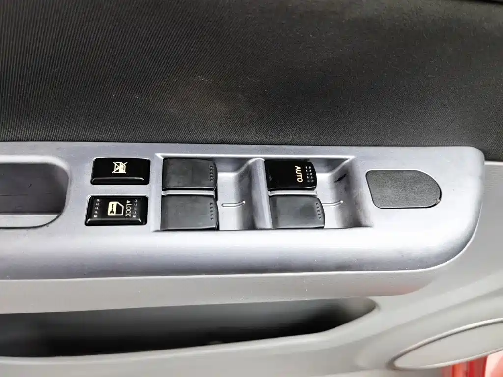 Suzuki Swift — миниатюра 9