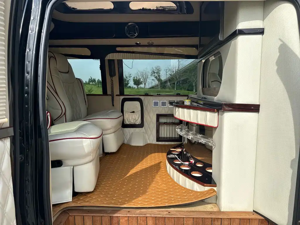 Ford E350 2011 5.4L