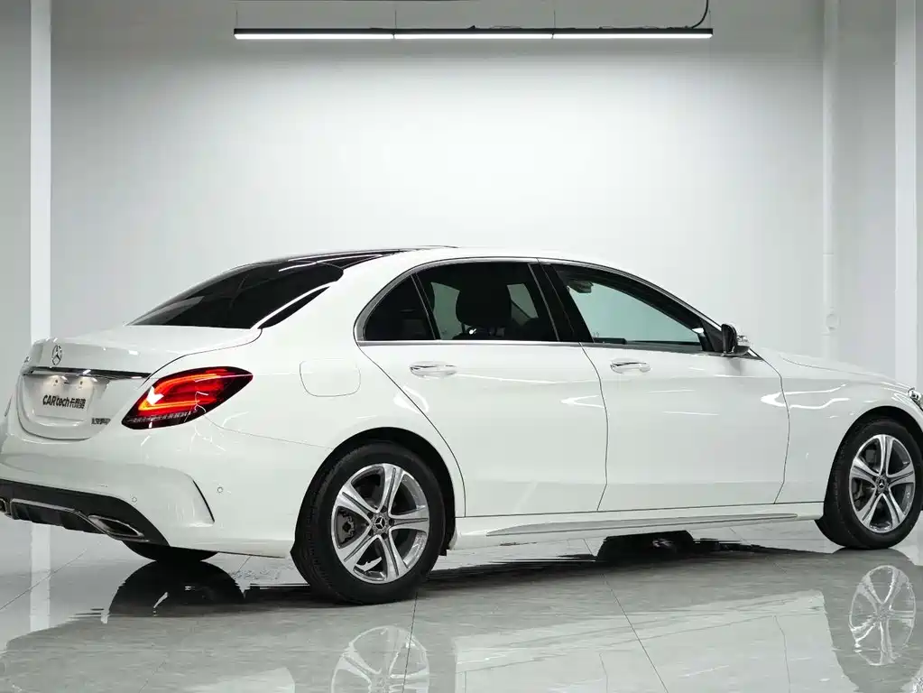 MERCEDES-BENZ  C CLASS