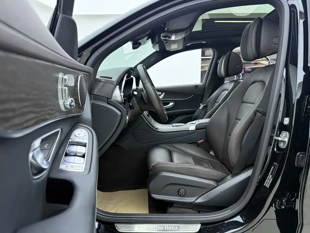Mercedes-Benz GLC 2022 GLC 300 L 4MATIC