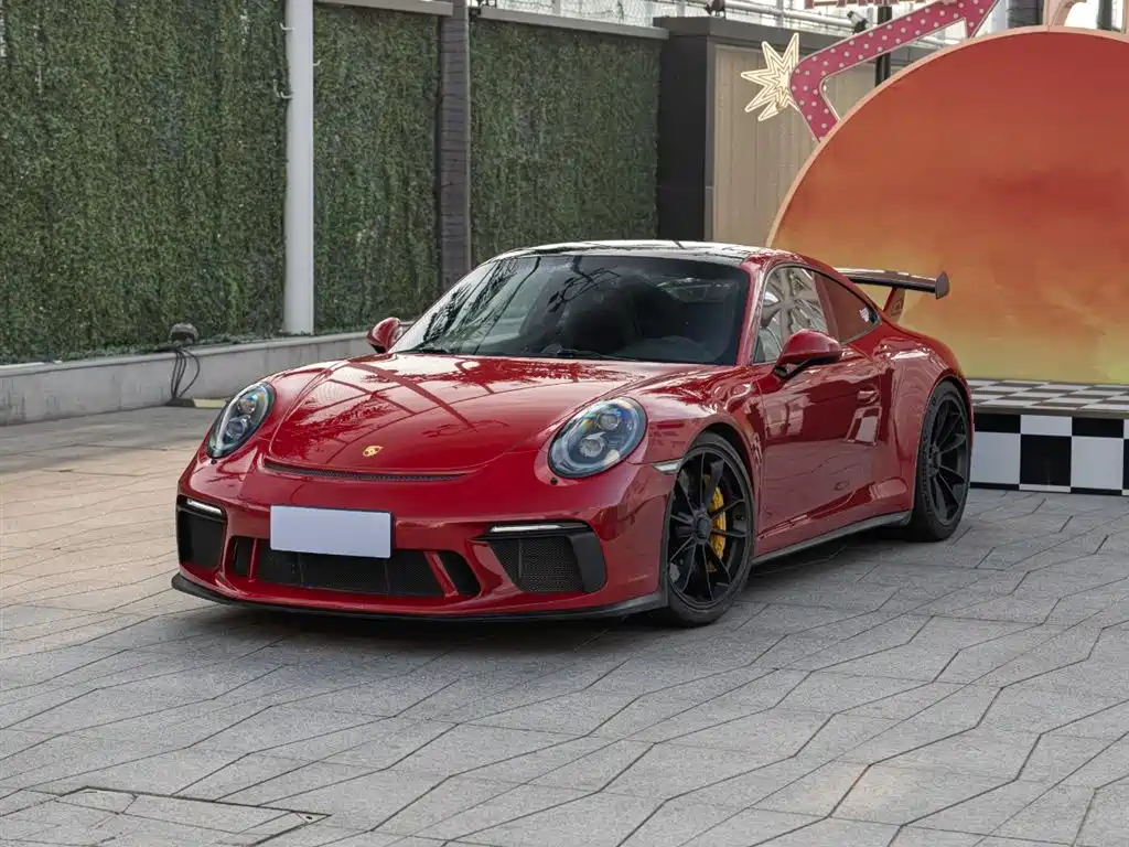 PORSCHE 911