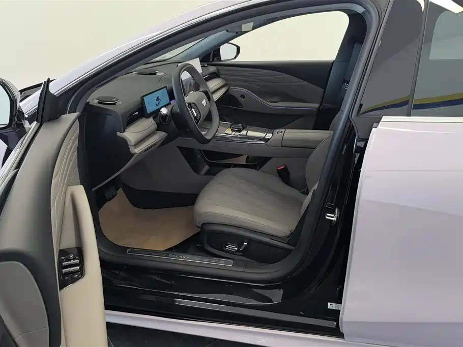 GEELY GALAXY GALAXY SPARKLE 8