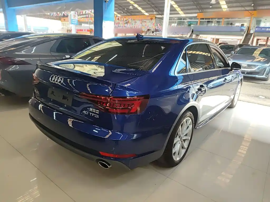 Audi A4L — миниатюра 5