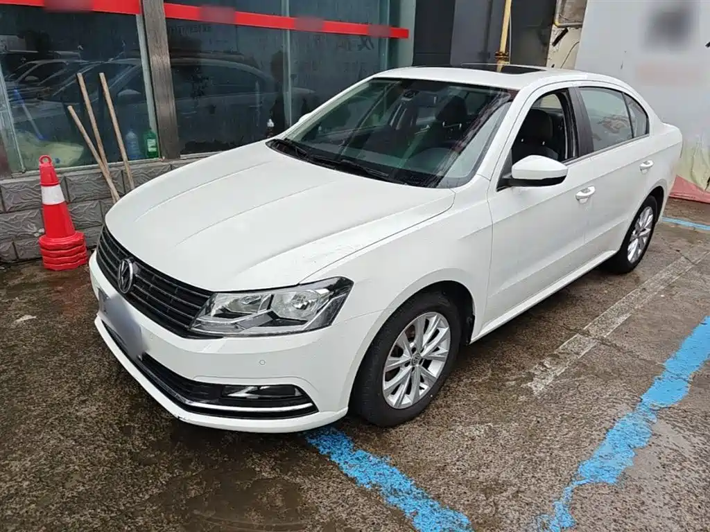 Volkswagen Lavida 2016