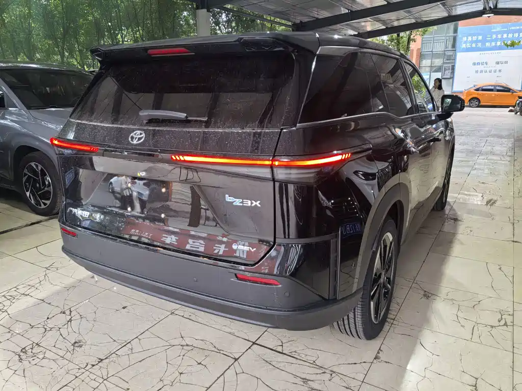 Toyota bZ3X — миниатюра 13
